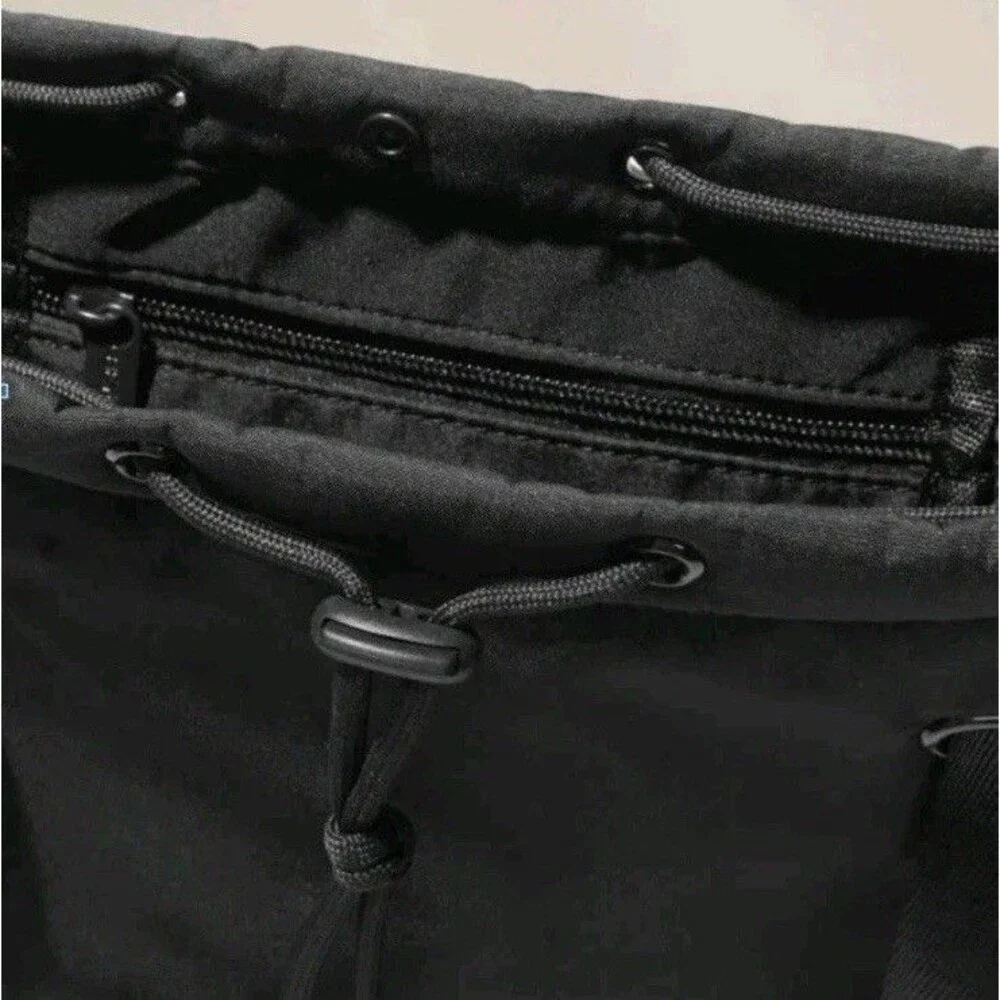 Beyond Yoga Convertible Backpack Tote Bag Nylon Gym Travel Bag NWT